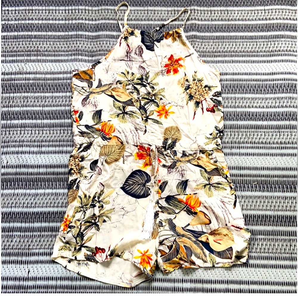 Floral Print Sleeveless Romper